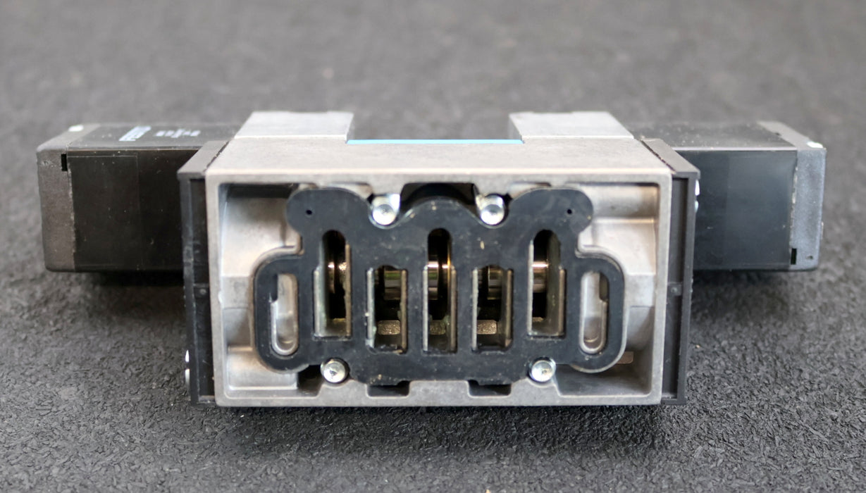 Bild des Artikels FESTO-Magnetventil-JMVDH-5/2-D-1-C-Mat.Nr.-151020-2-10bar-20,4-26,4VDC