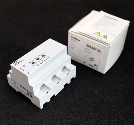 Bild des Artikels SIEMENS-Stromwandler-7KT1202-720VAC-3x-150/5A-unbenutzt-in-OVP