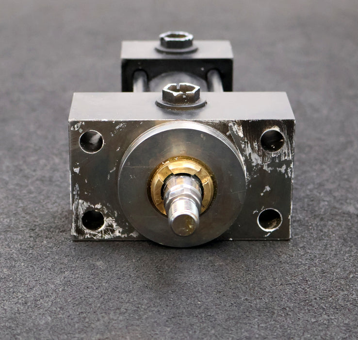 Bild des Artikels PARKER-Hydraulikzylinder-JJHMIRN14M-M1100-Ø-40X30mm-max.-210bar-gebraucht