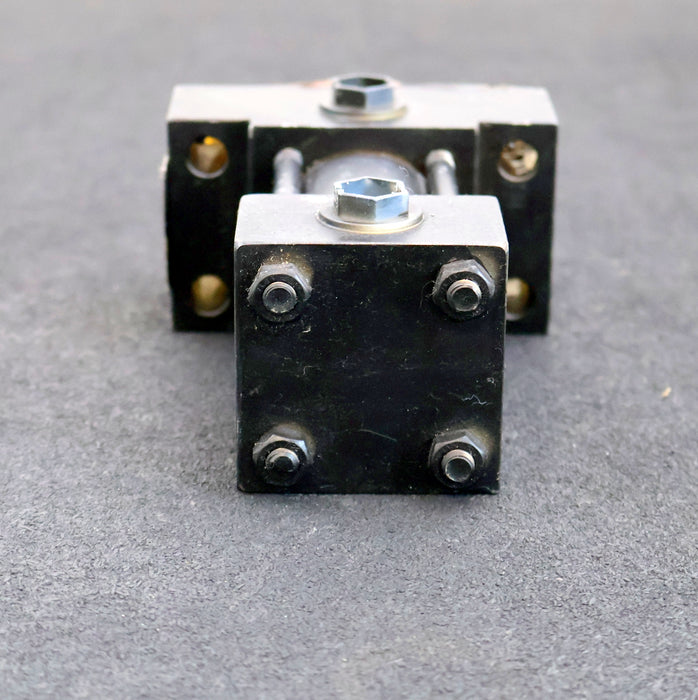 Bild des Artikels PARKER-Hydraulikzylinder-CJJHMDRN27MC-Ø-40X30mm-max.-210bar-gebraucht