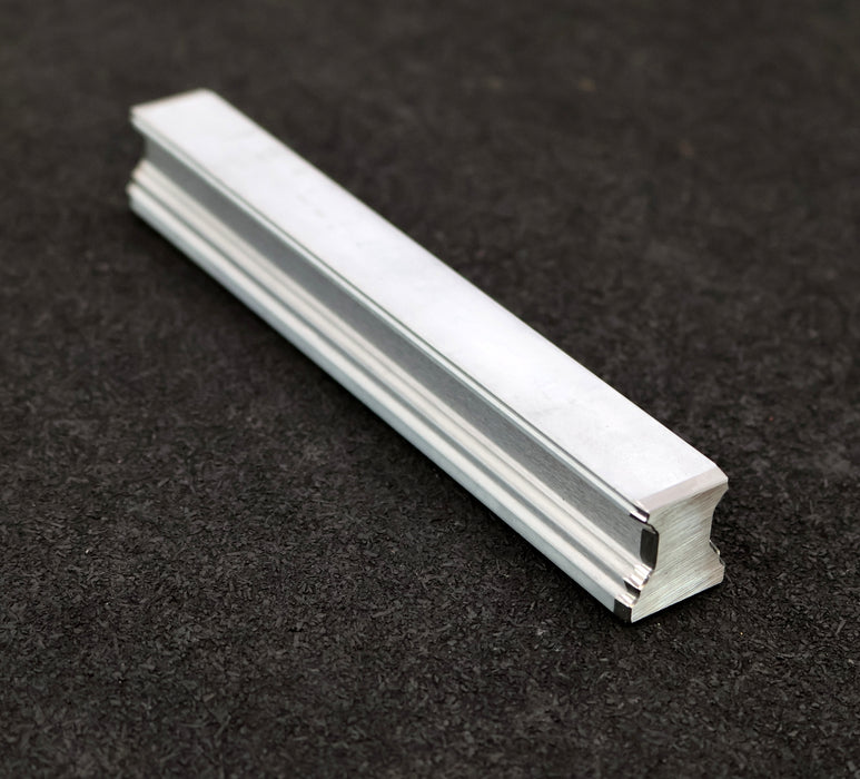 Bild des Artikels REXROTH-Kugel-Führungsschiene-MNR:-R164720331-Länge-176mm-aus-Kohlenstoffstahl