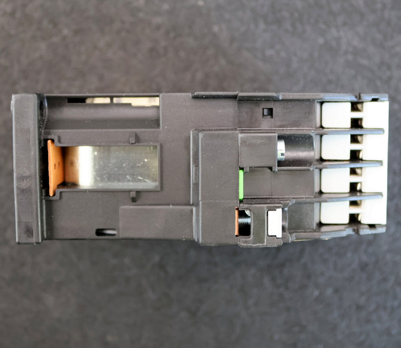 Bild des Artikels SIEMENS-Hilfsschütz-3TH4022-0BA4-Spulenspannung-12VDC-unbenutzt-in-OVP