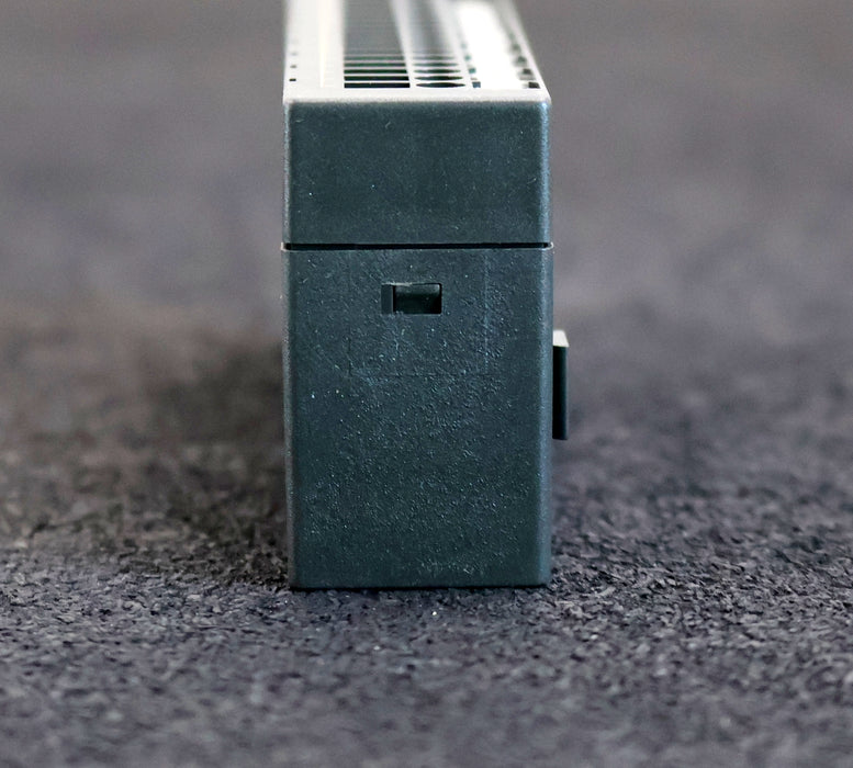 Bild des Artikels SIEMENS-SIMATIC-2x-ADD-ON-Terminal-Block-6ES7120-1BH00-0AA0-unbenutzt-in-OVP