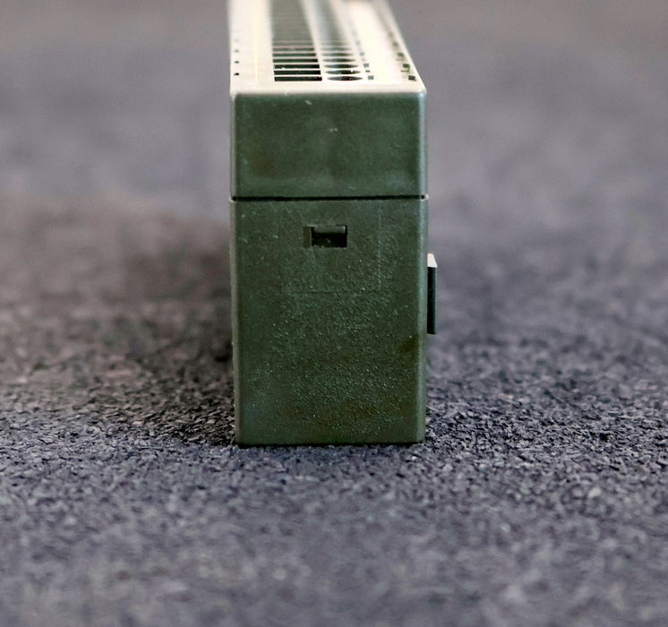 Bild des Artikels SIEMENS-SIMATIC-2x-ADD-ON-Terminal-Block-6ES7120-1BH00-0AA0-gebraucht