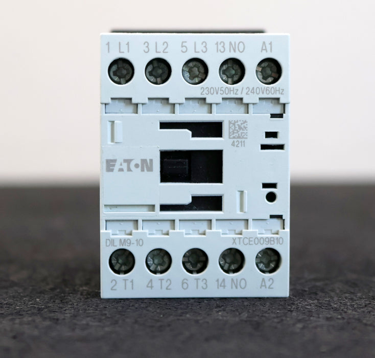 Bild des Artikels EATON-MOELLER-2x-Leistungsschütz-DIL-M9-10-Spulenspannung-230V-50Hz-/-240V-60Hz