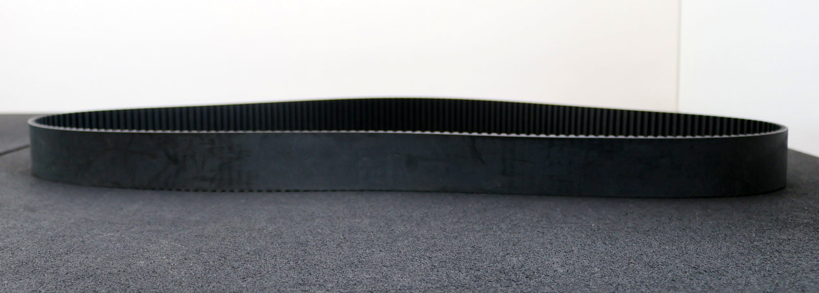Bild des Artikels GATES-POWER-GRIP-HTD-Zahnriemen-Timing-belt-8M-Breite-50mm-Länge-1760mm