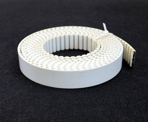 Bild des Artikels 4,2m-Zahnriemen-offen-AT10--B=-32mm-L=-4200mm-unbenutzt