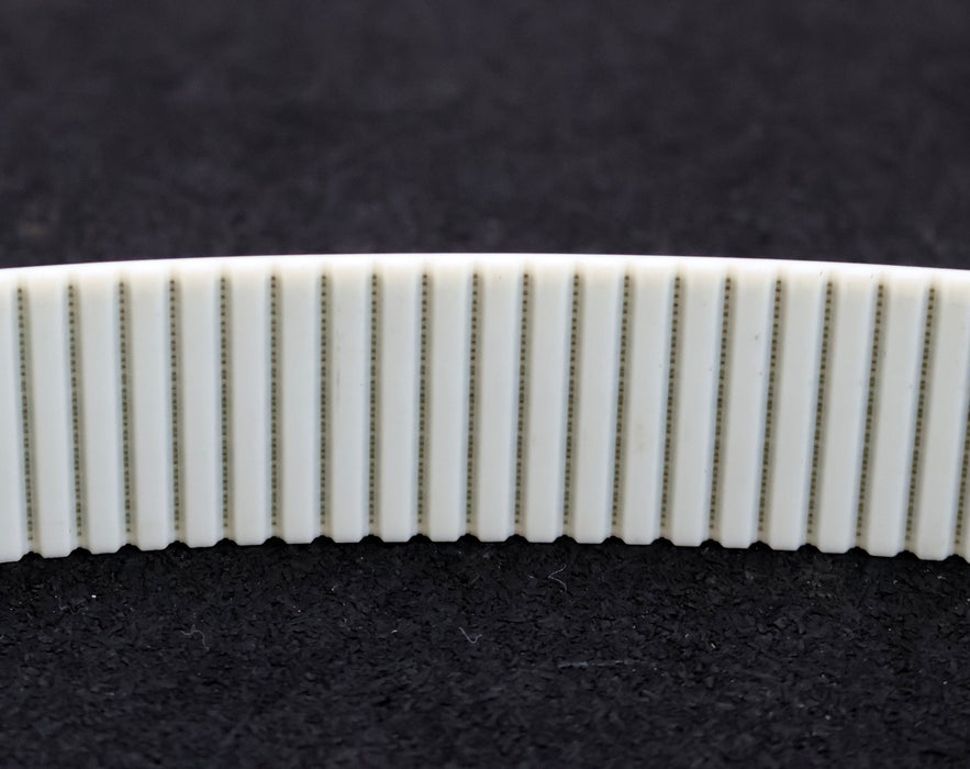 Bild des Artikels 1,3m-Zahnriemen-offen-AT5--B=-32mm-L=-1300mm-unbenutzt