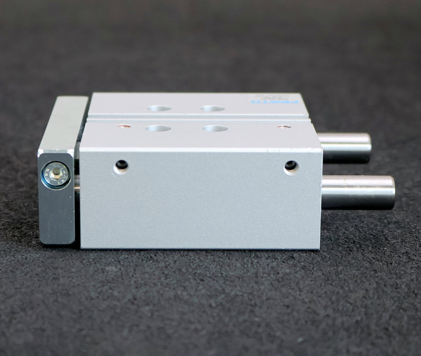 Bild des Artikels FESTO-Kompaktzylinder-DFM-20-40-P-A-KF-Mat.Nr.-170918-KolbenØ-20mm-Hub-40mm