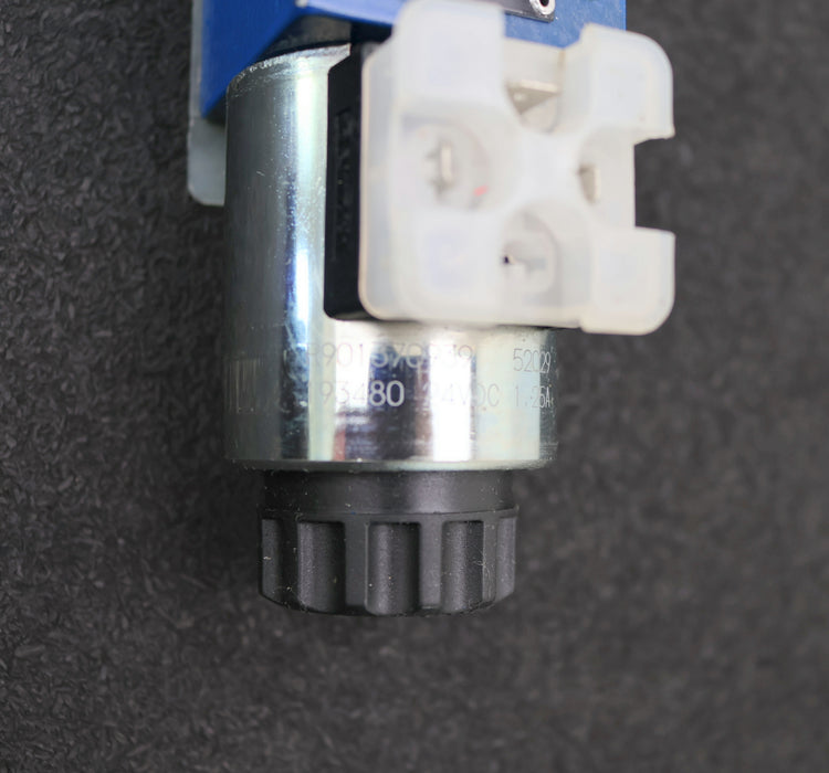 Bild des Artikels REXROTH-Wegeschieberventil-4WE6D62/EG24N9K4/V-MNR:-R900564105-gebraucht