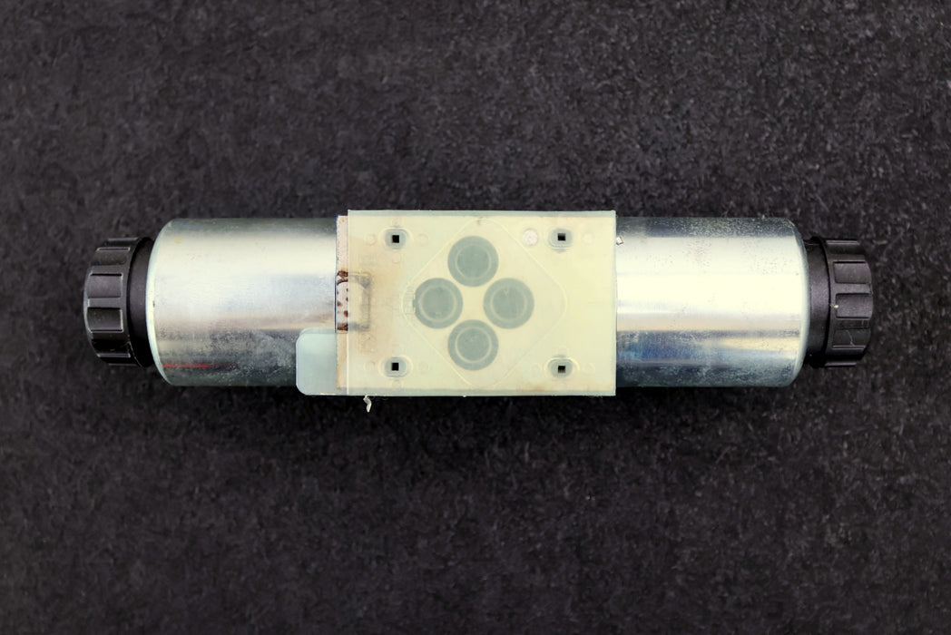 Bild des Artikels REXROTH-Wegeschieberventil-4WE6J6X/EG24N9K72L-MNR:-R901235012-gebraucht