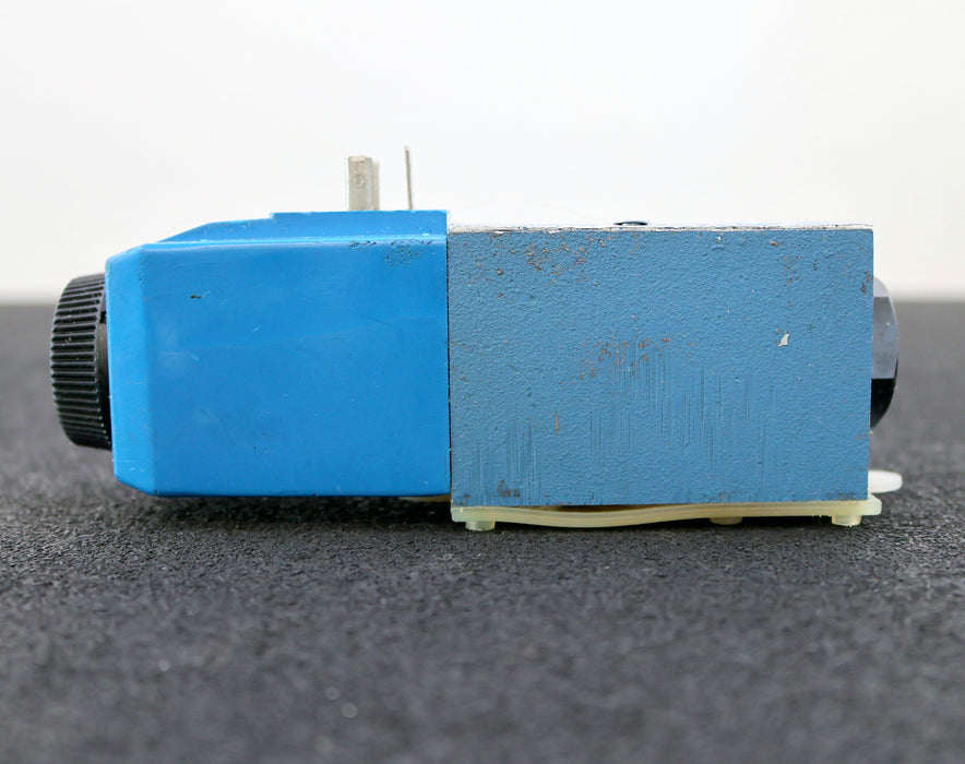 Bild des Artikels VICKERS-Magnetventil-DG4V-3-2A-M-U-H7-60-24VDC-30W-gebraucht