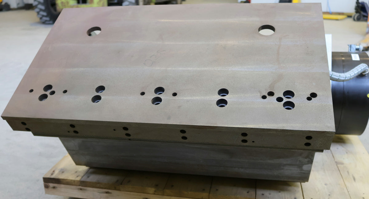 Bild des Artikels SPL-Maschinenspindel-Type-S-NI-170-M-W-3-18-No.-60201739-nmax.=-3000U/min