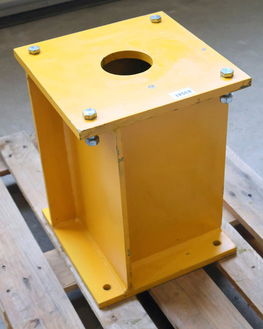 Bild des Artikels Fundament-Sockel-f.-Säulenschwenkkran-Höhe-495mm-Stellfläche-375x375mm-gebraucht