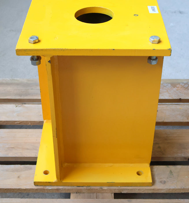 Bild des Artikels Fundament-Sockel-f.-Säulenschwenkkran-Höhe-495mm-Stellfläche-375x375mm-gebraucht