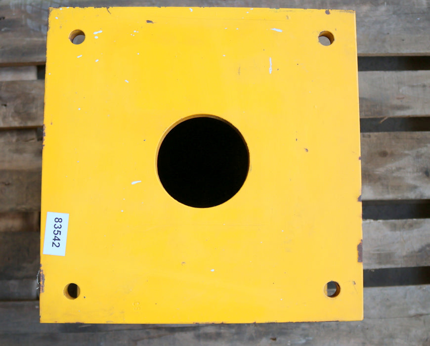 Bild des Artikels Fundament-Sockel-für-Säulenschwenkkran-Höhe-520mm-Stellfläche-500x500mm