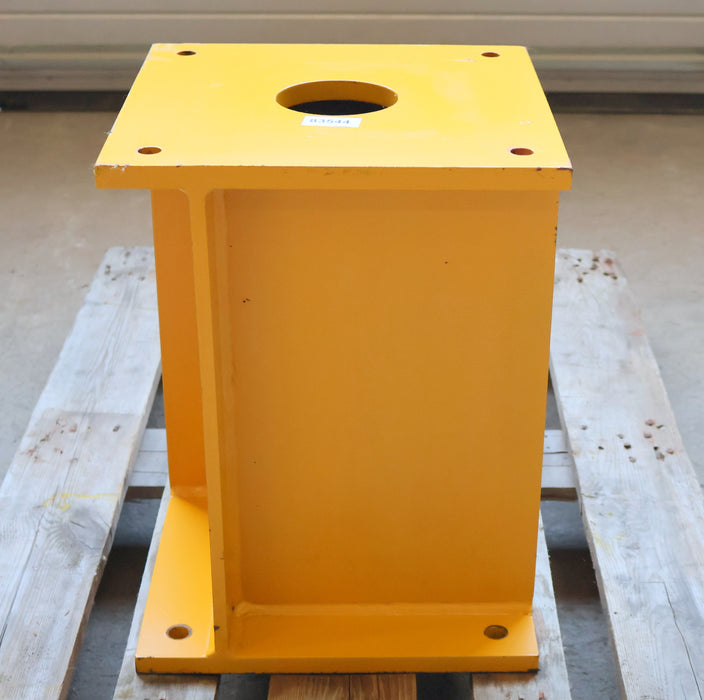 Bild des Artikels Fundament-Sockel-für-Säulenschwenkkran-Höhe-495mm-Stellfläche-375x375mm