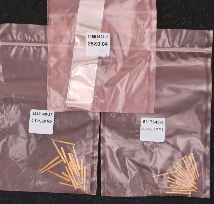 Bild des Artikels ABB-Steckersatz-Connector-Kit-3HAC12497-1-unbenutzt-in-OVP