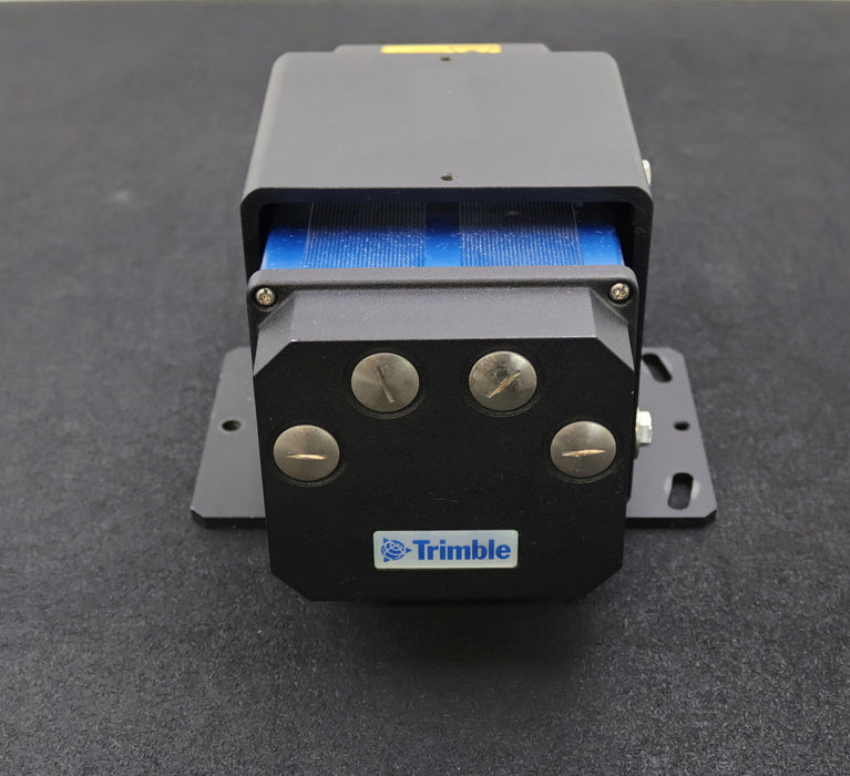 Bild des Artikels TRIMBLE-Laser-Positioniereinheit-ICS-5000-L-+-Halterung-zur-Positionsvermessung