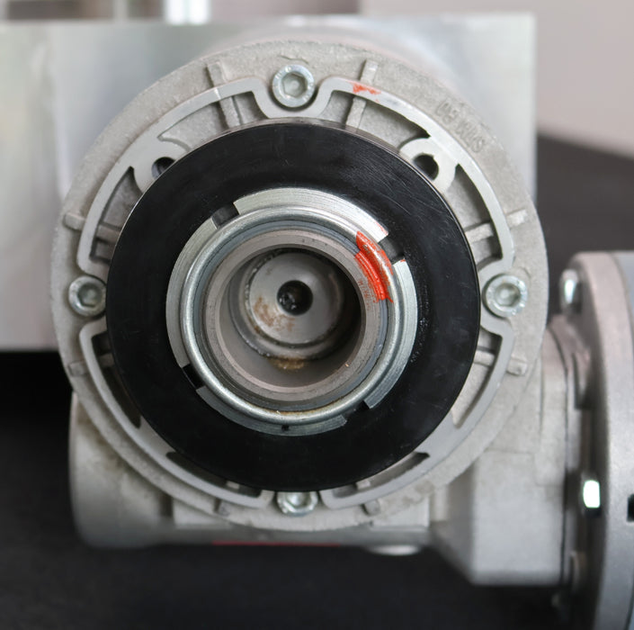Bild des Artikels TAKTOMAT-/-SEW-Trommelkurven-Rundtisch-TT125-04-270-RH-0-mit-SEW-Motor