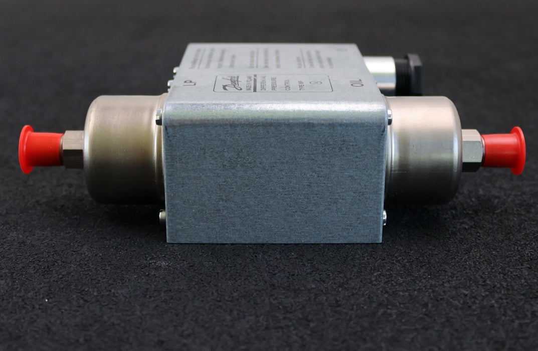 Bild des Artikels DANFOSS-Differenzdruckschalter-060B016866-0,65bar-Relais-Auslösezeit-90sec.
