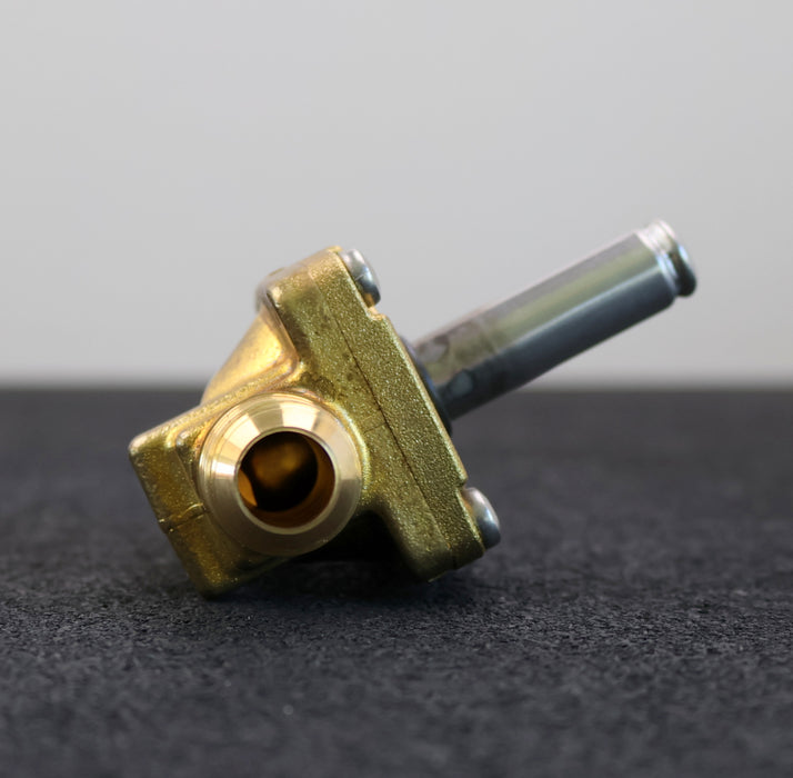 Bild des Artikels DANFOSS-Magnetventil-ohne-Spule-032F1221-EVR-15-unbenutzt-in-OVP