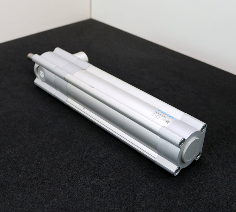 Bild des Artikels FESTO-Normzylinder-DSBC-63-200-C-PPVA-Mat.Nr.-1463475-KolbenØ-63mm-Hub-200mm