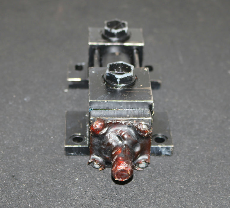 Bild des Artikels PARKER-Hydraulikzylinder-CHMIRN14M-M1144-Ø-25X16mm-max.-210bar-gebraucht