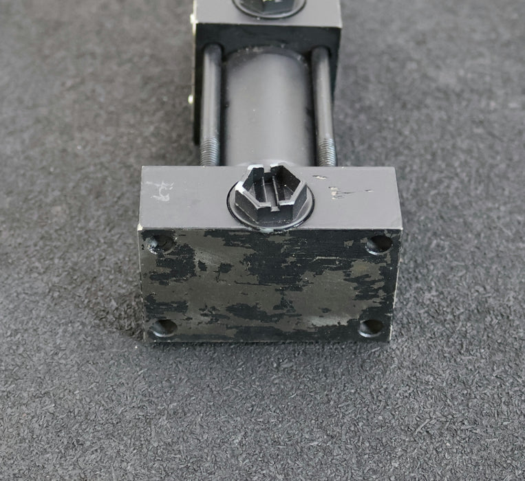 Bild des Artikels PARKER-Hydraulikzylinder-CHHHMIRN24MC-M1133-Ø-32x29mm-max.-210bar-gebraucht