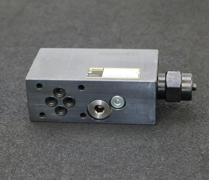 Bild des Artikels PARKER-Zwischenplatte-H06DU-857-max.-350bar-gebraucht