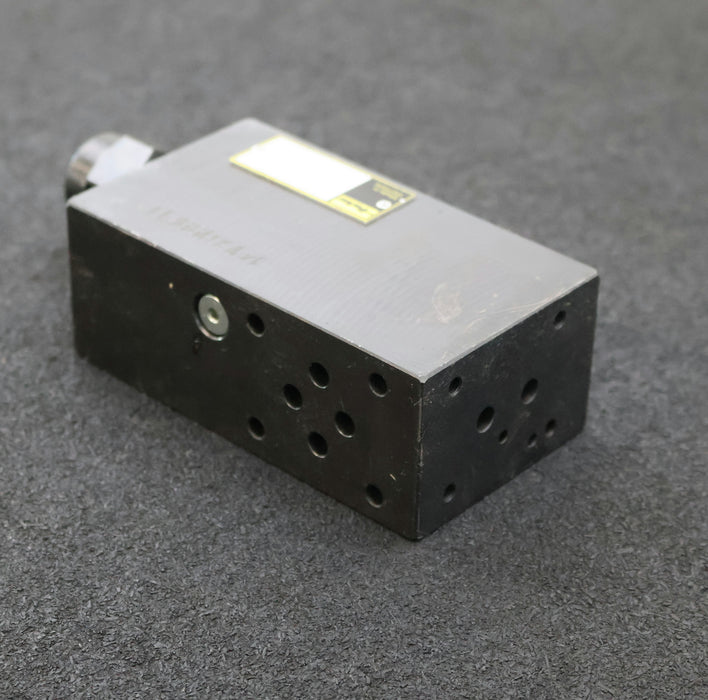 Bild des Artikels PARKER-Zwischenplatte-H06DU-857-max.-350bar-gebraucht