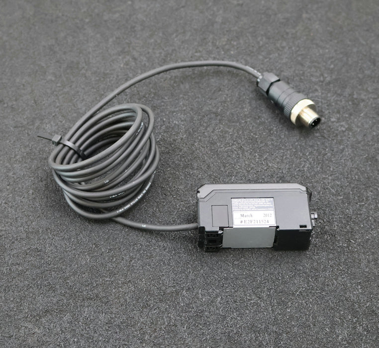 Bild des Artikels KEYENCE-Messverstärker-Haupteinheit-GV-21P-Doppel-Display-mit-7-Segmenten