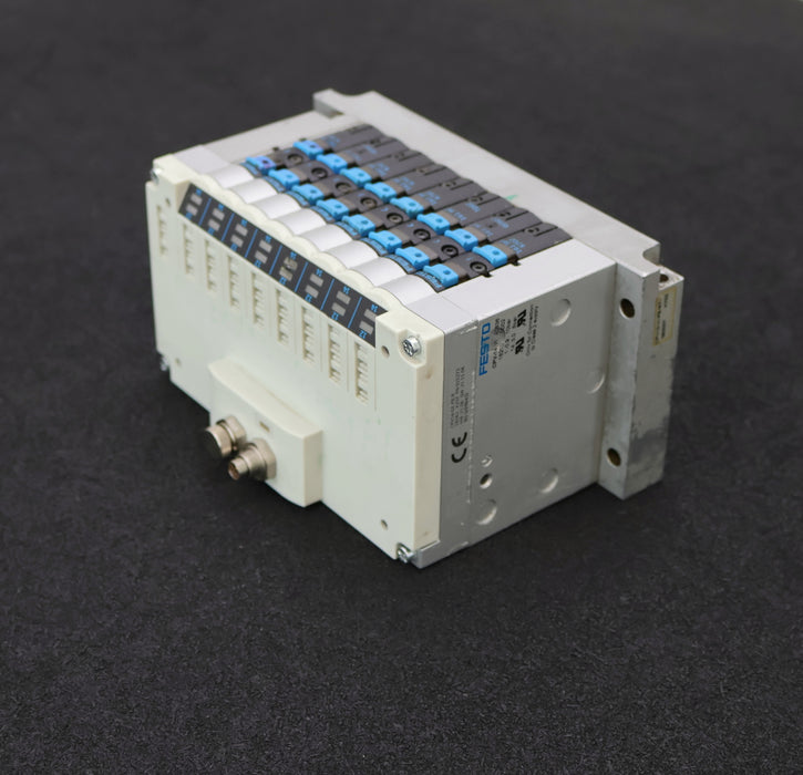 Bild des Artikels FESTO-Ventilinsel-CPV14-VI-Mat.Nr.-18210--mit-8x-Magnetventil-Mat.Nr.-161361