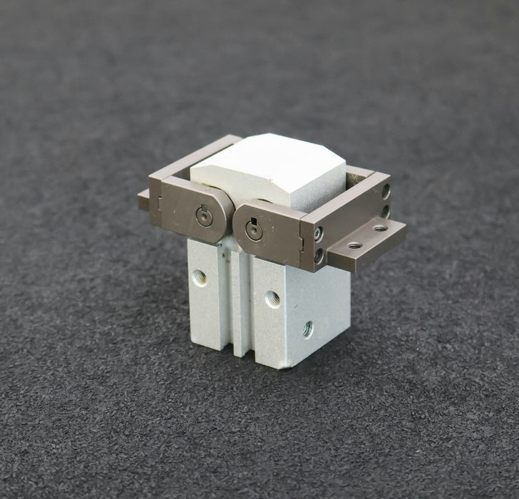 Bild des Artikels SMC-Winkelgreifer-MHW2-20D1-0,16-0,7MPa-gebraucht
