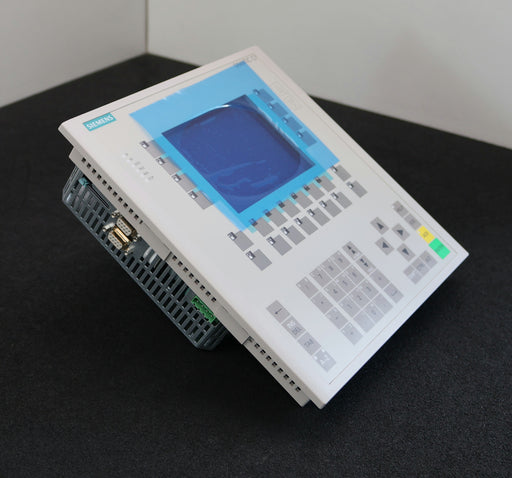 Bild des Artikels SIEMENS-SIMATIC-C7-635-Key-6ES7635-2EC02-0AE3-E-Stand:-002-Input-24VDC-4A