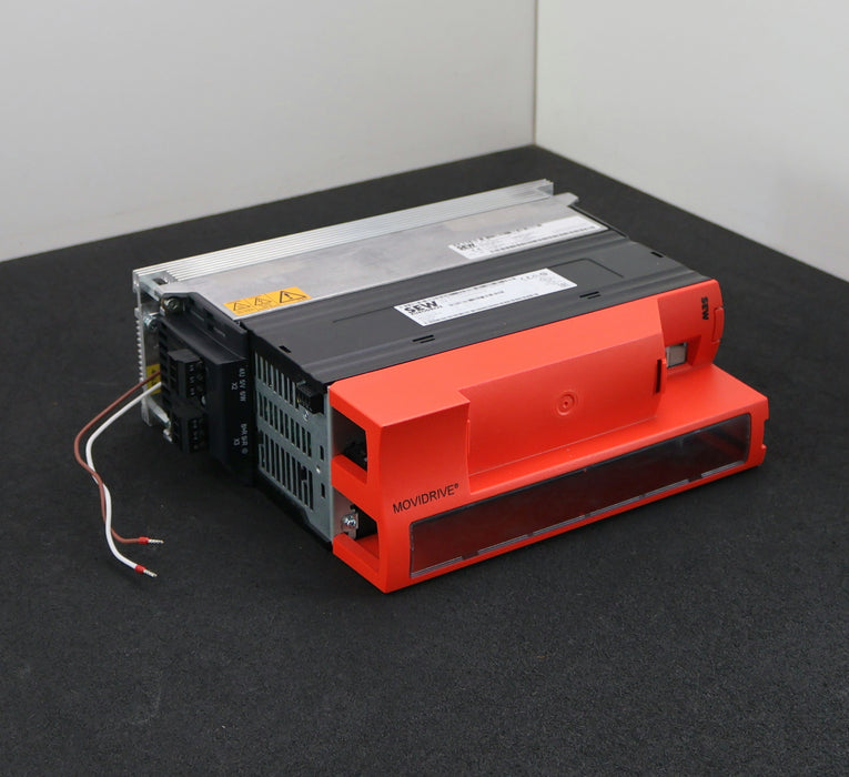Bild des Artikels SEW-MOVIDRIVE-Umrichter-MDX61B0030-5A3-4-0T/DEH11B/DFE32B-mit-Bremswiederstand