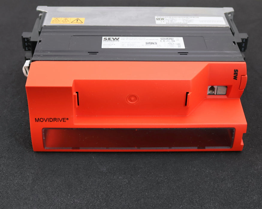 Bild des Artikels SEW-MOVIDRIVE-Umrichter-MDX61B0030-5A3-4-0T-Input:-3x380…500VAC-6,3A-50…60Hz
