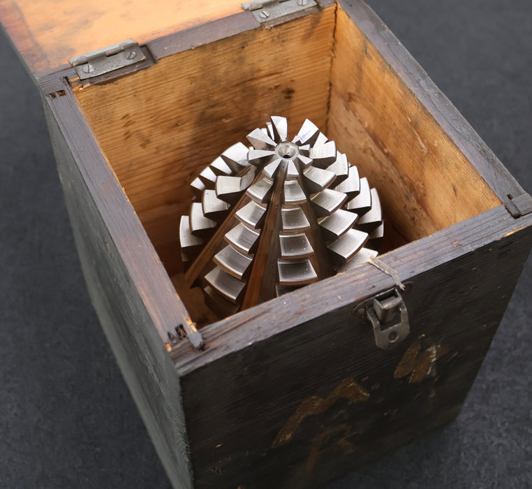 Bild des Artikels KLINGELNBERG-Palloid-Wälzfräser-m=-4-20°-EGW-Zahnform-I-1-gg.-Rechts-Rest-60%