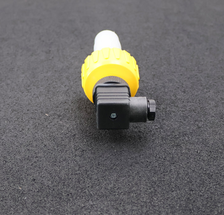 Bild des Artikels FIP-Flügelraddurchflusssensor-F300-PLC-L0-C-PVC-EPDM-IP65-12-24V-8X3F300P13