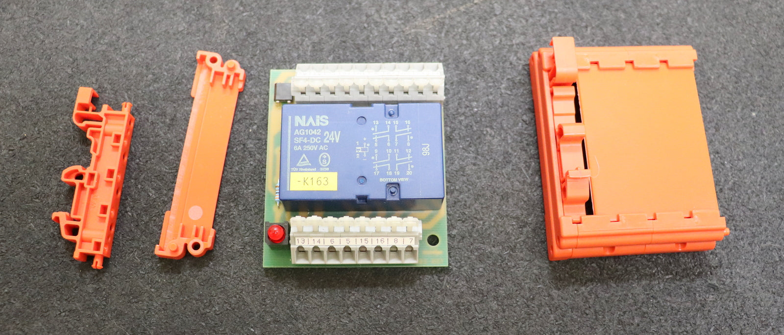 WAGO Relay Board Modul DIN Rail Mount 139-288 mit 18 Ports mit NAIS AG1042