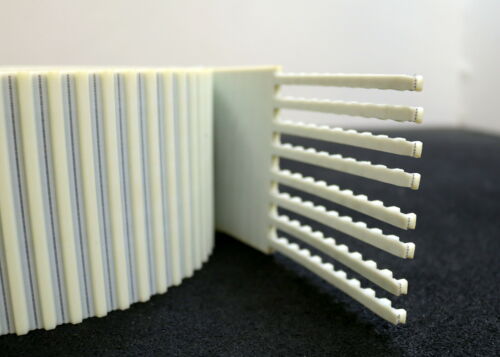 Zahnriemen T 10 offen Stahl Länge ca. 2900mm Breite 100mm - unbenutzt