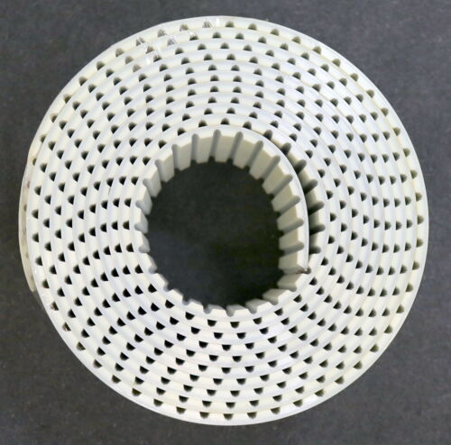 Zahnriemen AT 10 offen Stahl Länge ca. 3900mm Breite 68mm - unbenutzt