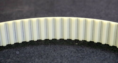 Zahnriemen Timing belt T 10 verschweißt Länge 3100mm Breite 30mm - unbenutzt