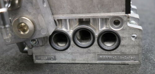 FESTO 2x Doppel-Ventilblock NAVW-1/4-1-ISO mit 2x Magnetventil VDMA 24 345-D-1