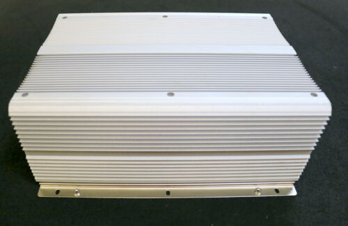 SMART RAY Industrie PC Smart Box NISE3140M2 Part.No. 6.100.100.2 - 100-240VAC