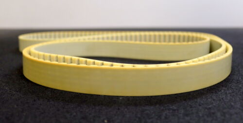 Zahnriemen T 10 geschlossen gefertigt Länge ca. 2520mm Breite 25mm - unbenutzt