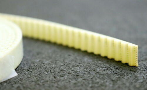 Zahnriemen T 5 offen Stahl Länge ca. 7800mm Breite 10mm - unbenutzt