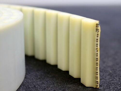 Zahnriemen AT 20 offen Stahl Länge ca. 3300mm Breite 50mm - unbenutzt