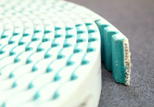 Zahnriemen AT 20 PAZ offen Stahl Länge ca. 15500mm Breite 32mm - unbenutzt