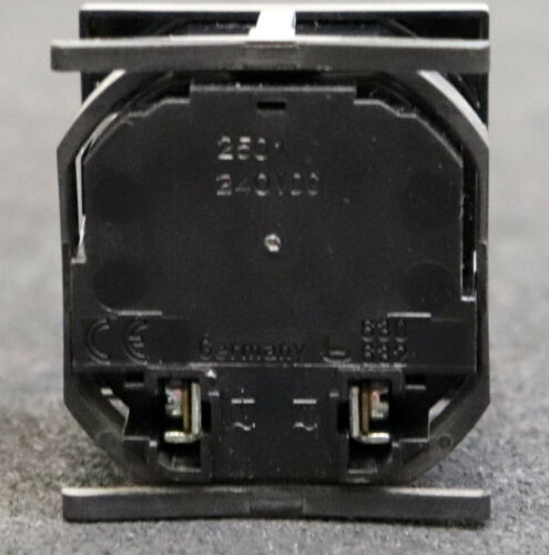 BAUSER Betriebsstundenzähler Typ 630.2 7-stellig 240VDC unbenutzt